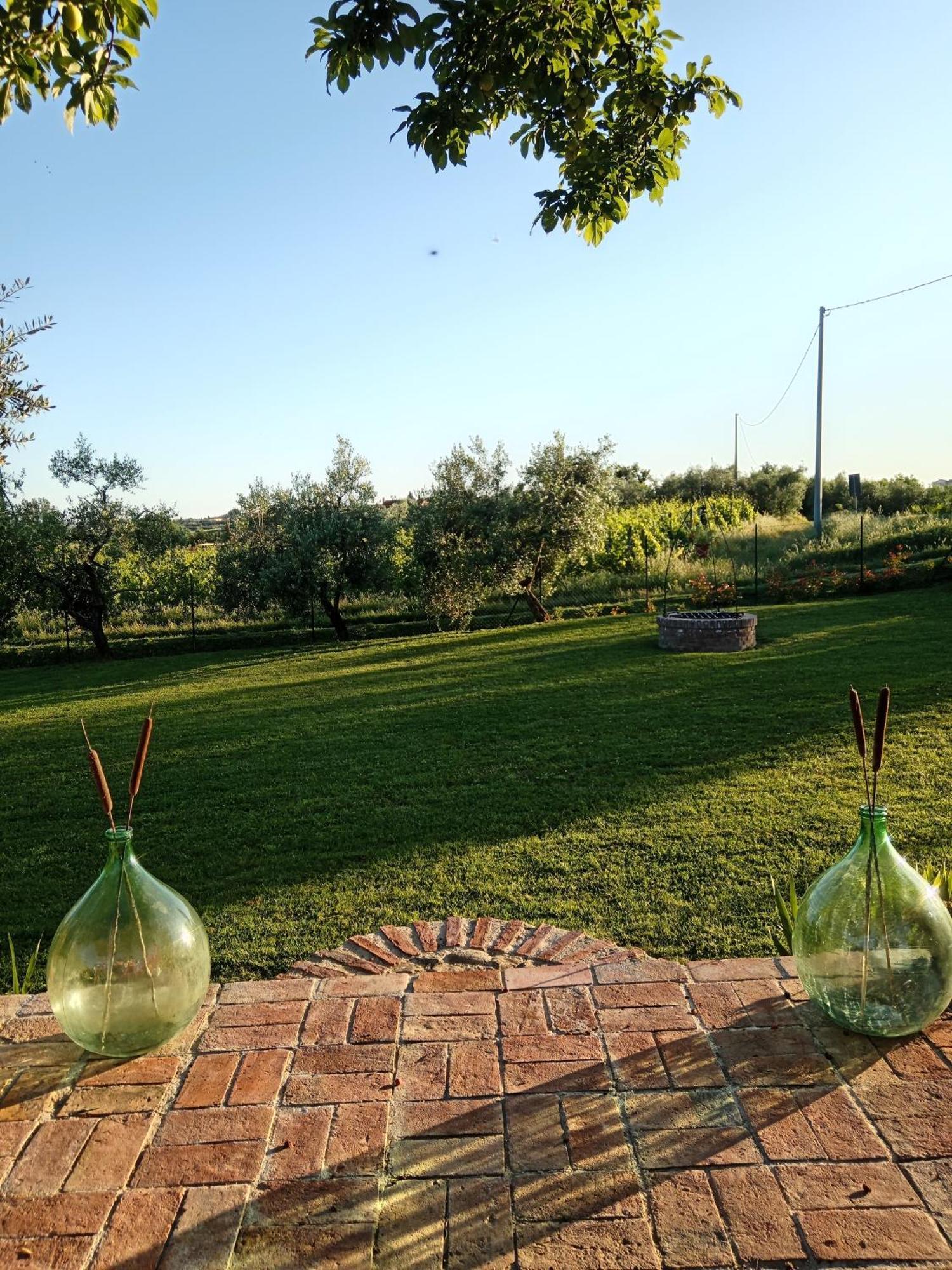 Casale - La Camera Di Leda Lamporecchio Esterno foto