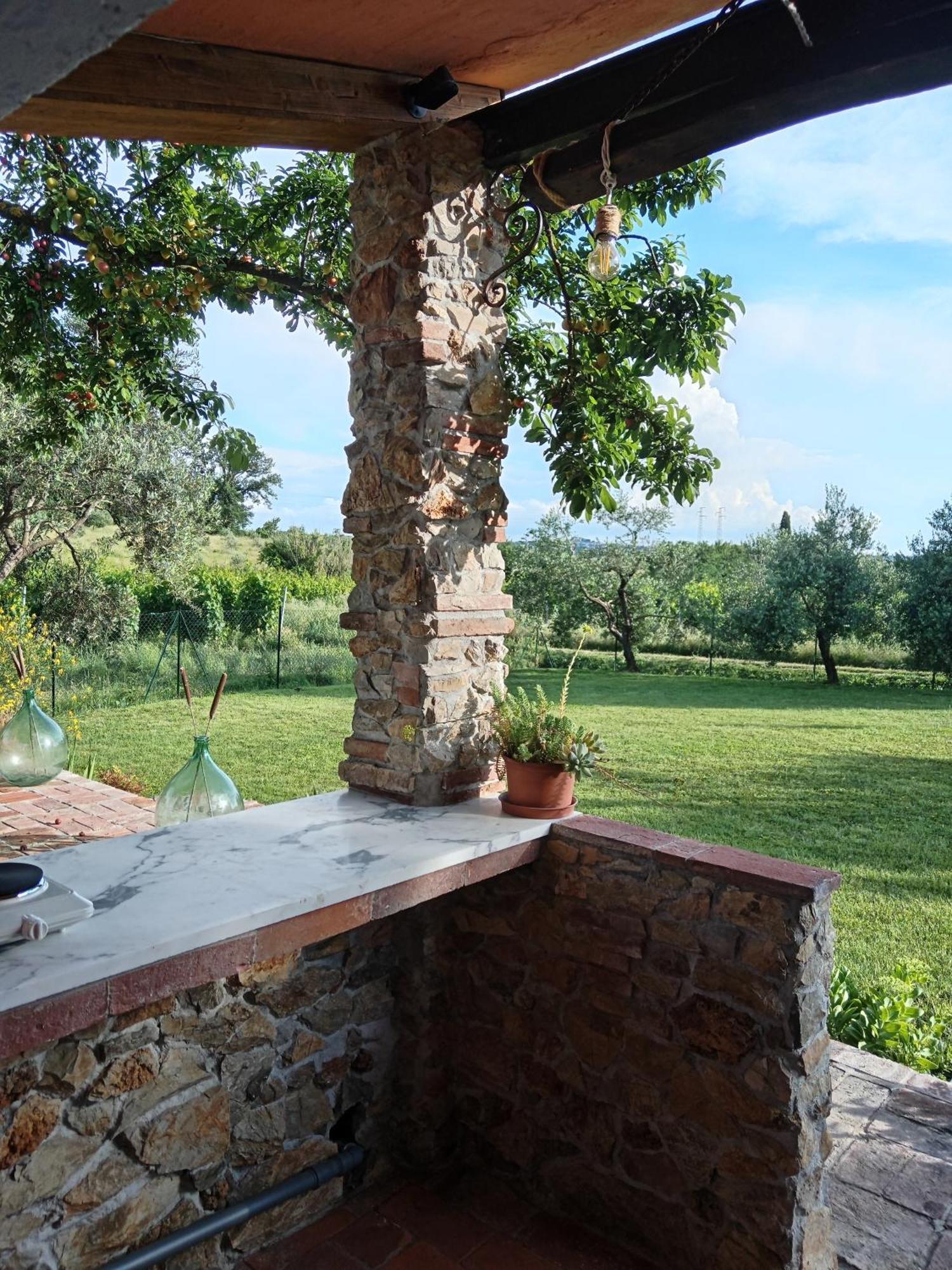 Casale - La Camera Di Leda Lamporecchio Esterno foto