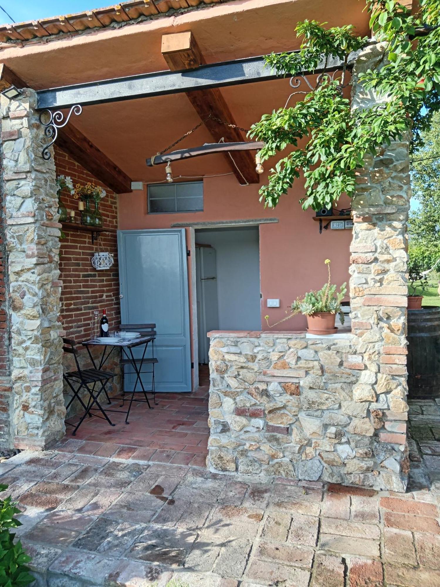 Casale - La Camera Di Leda Lamporecchio Esterno foto