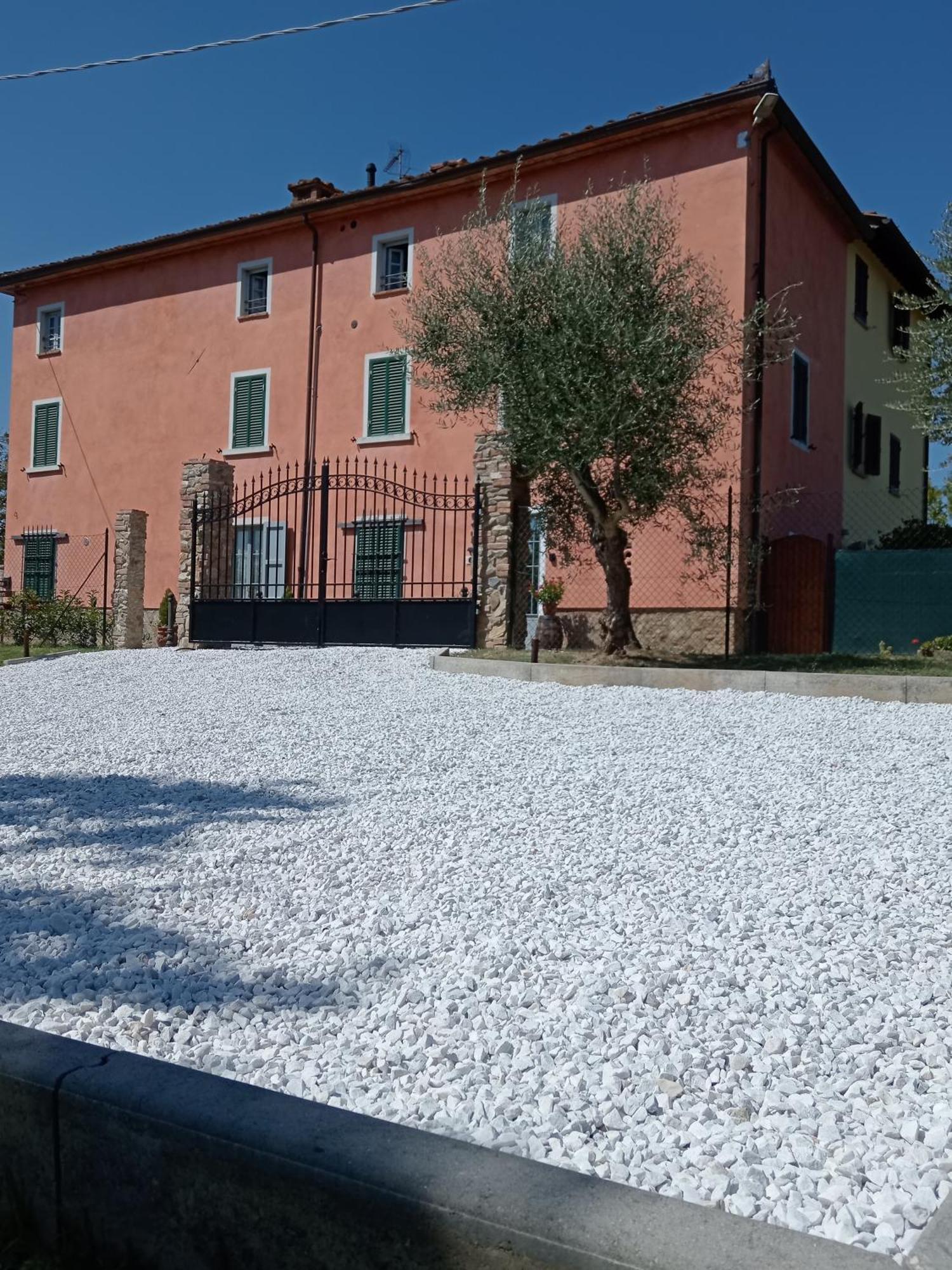 Casale - La Camera Di Leda Lamporecchio Esterno foto