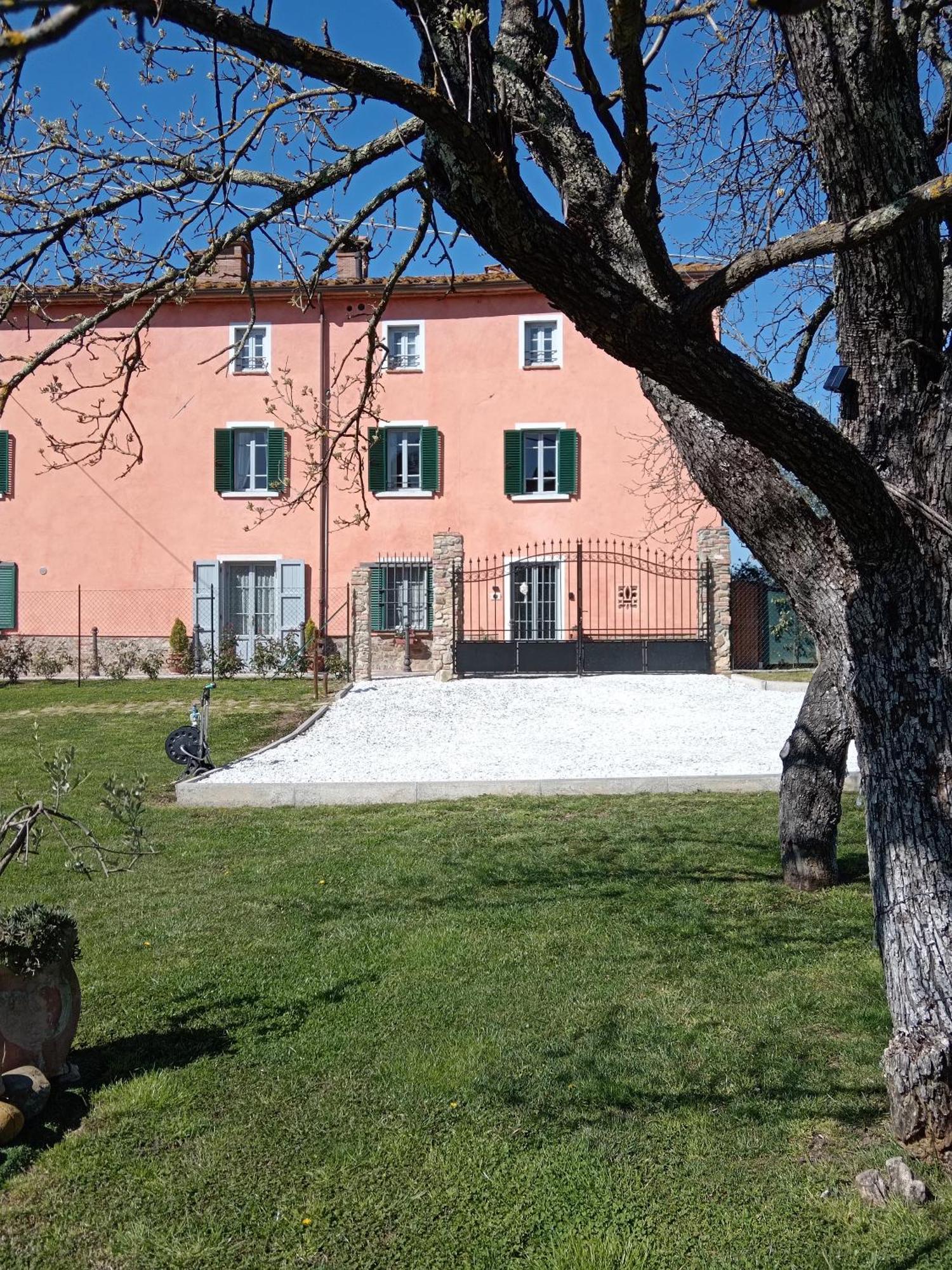 Casale - La Camera Di Leda Lamporecchio Esterno foto
